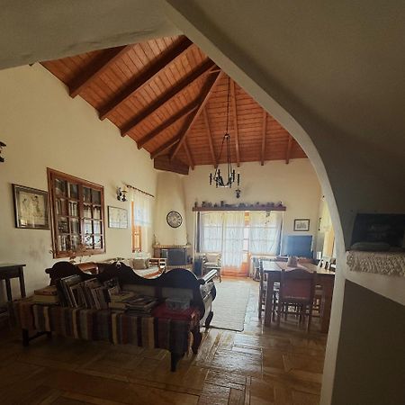 Arcadianis Lakeview Villa At Psari Arkadias Psárion Extérieur photo