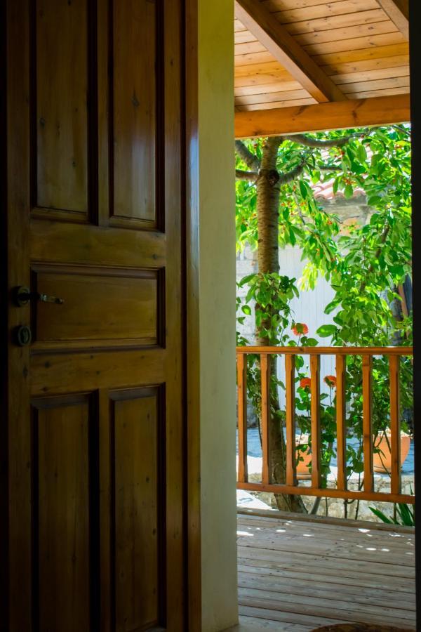 Arcadianis Lakeview Villa At Psari Arkadias Psárion Extérieur photo