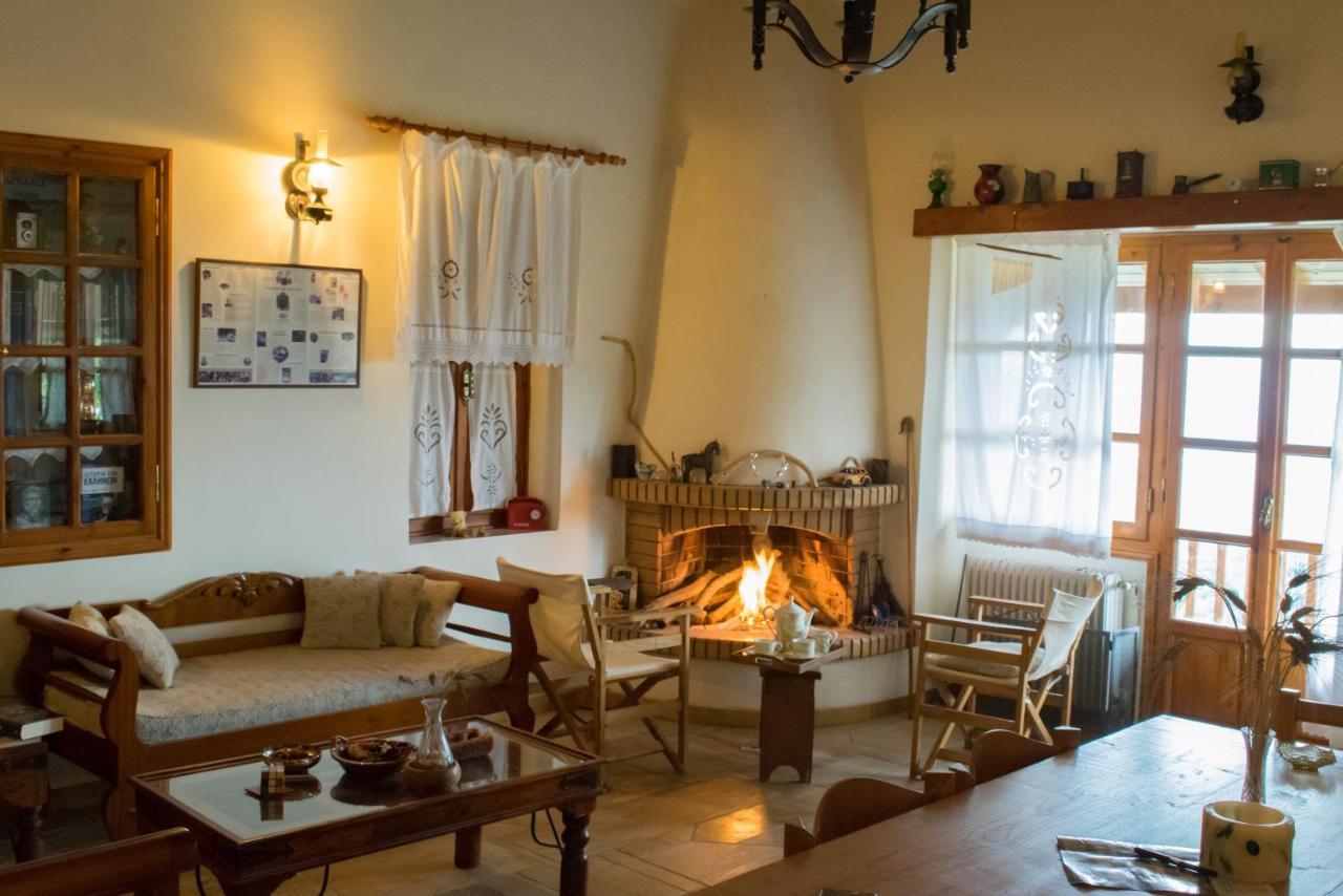 Arcadianis Lakeview Villa At Psari Arkadias Psárion Extérieur photo