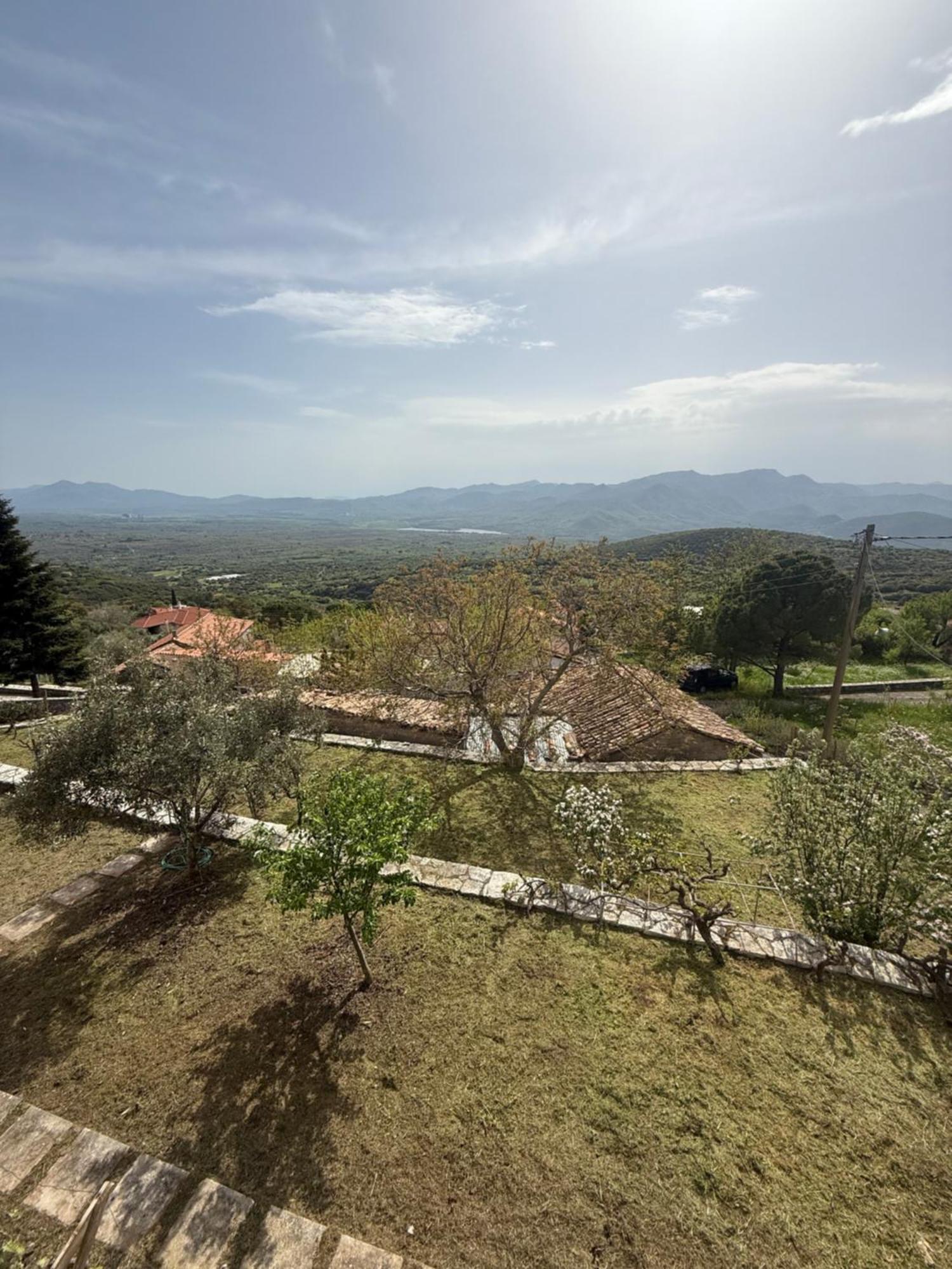 Arcadianis Lakeview Villa At Psari Arkadias Psárion Extérieur photo